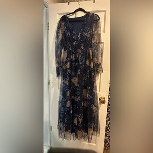 Worn once. Beautiful dress